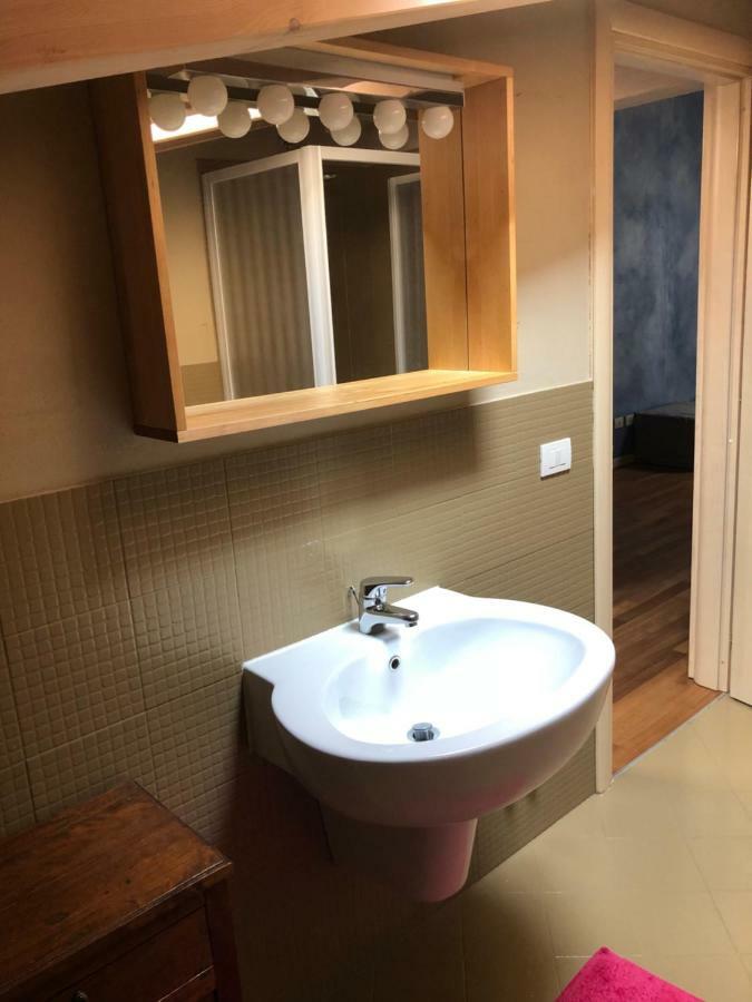 Senza Pensieri Residence Carlo Urbino Crema Bagian luar foto