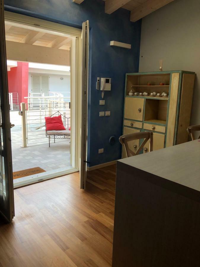 Senza Pensieri Residence Carlo Urbino Crema Bagian luar foto