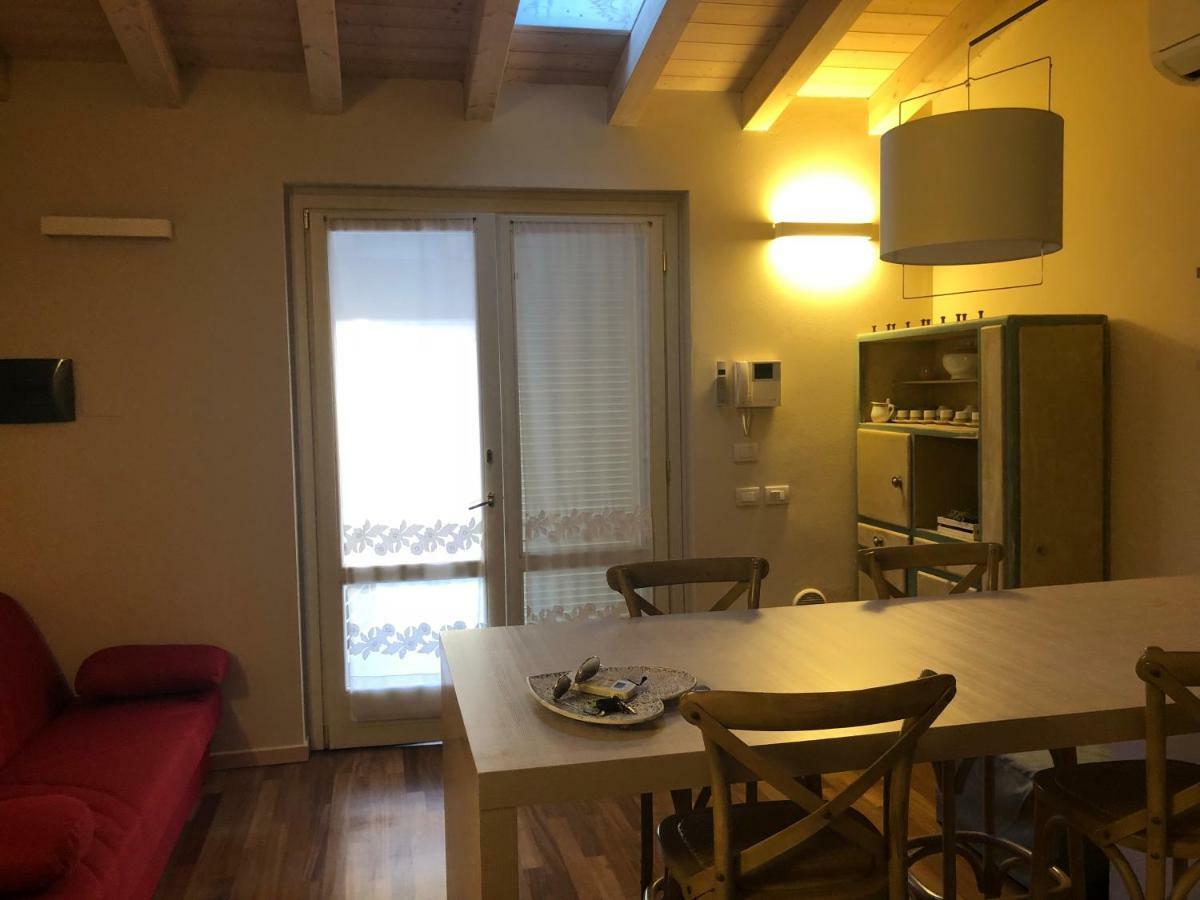 Senza Pensieri Residence Carlo Urbino Crema Bagian luar foto